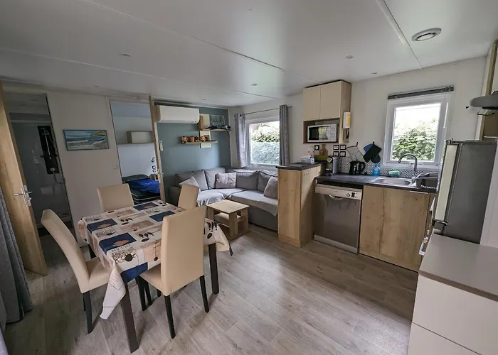 Mobil Climatise Recent 2 Salles D'eau, 2 Wc A Siblu Bonne Anse 营地